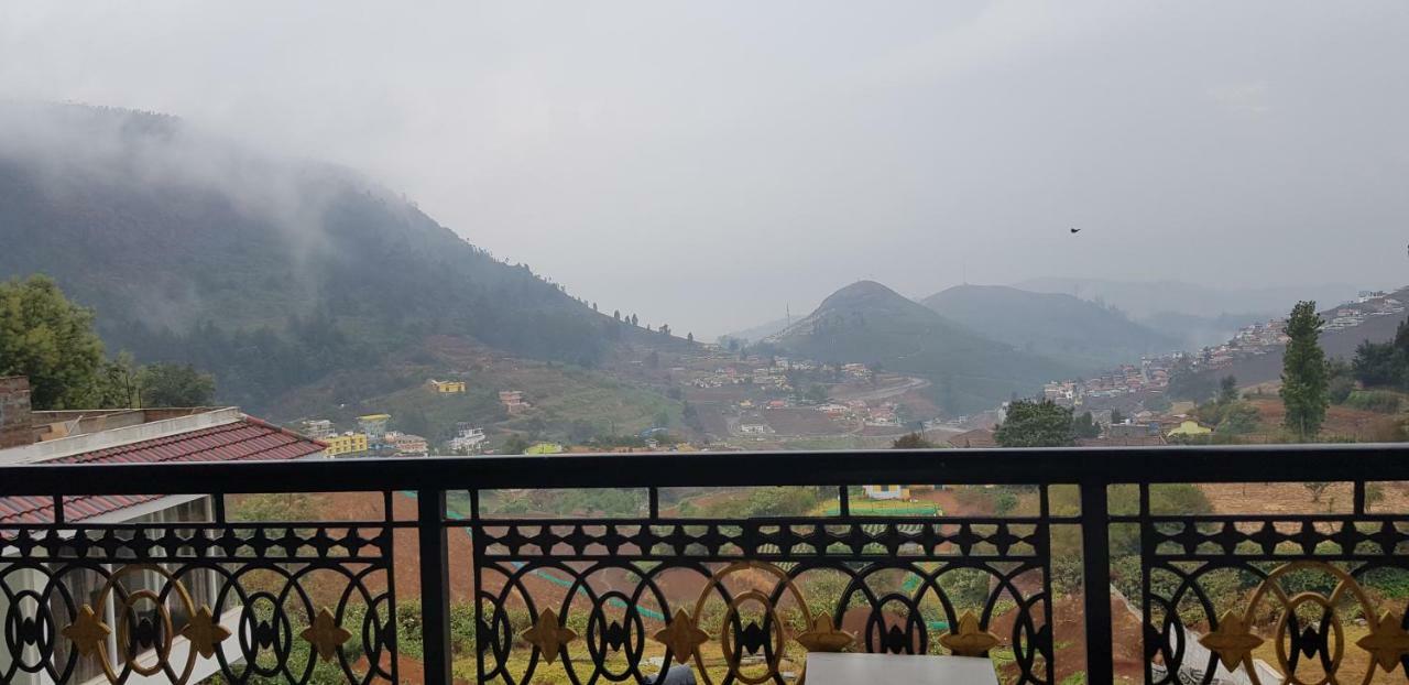 Atrium Grande Hotel Ooty Exterior photo