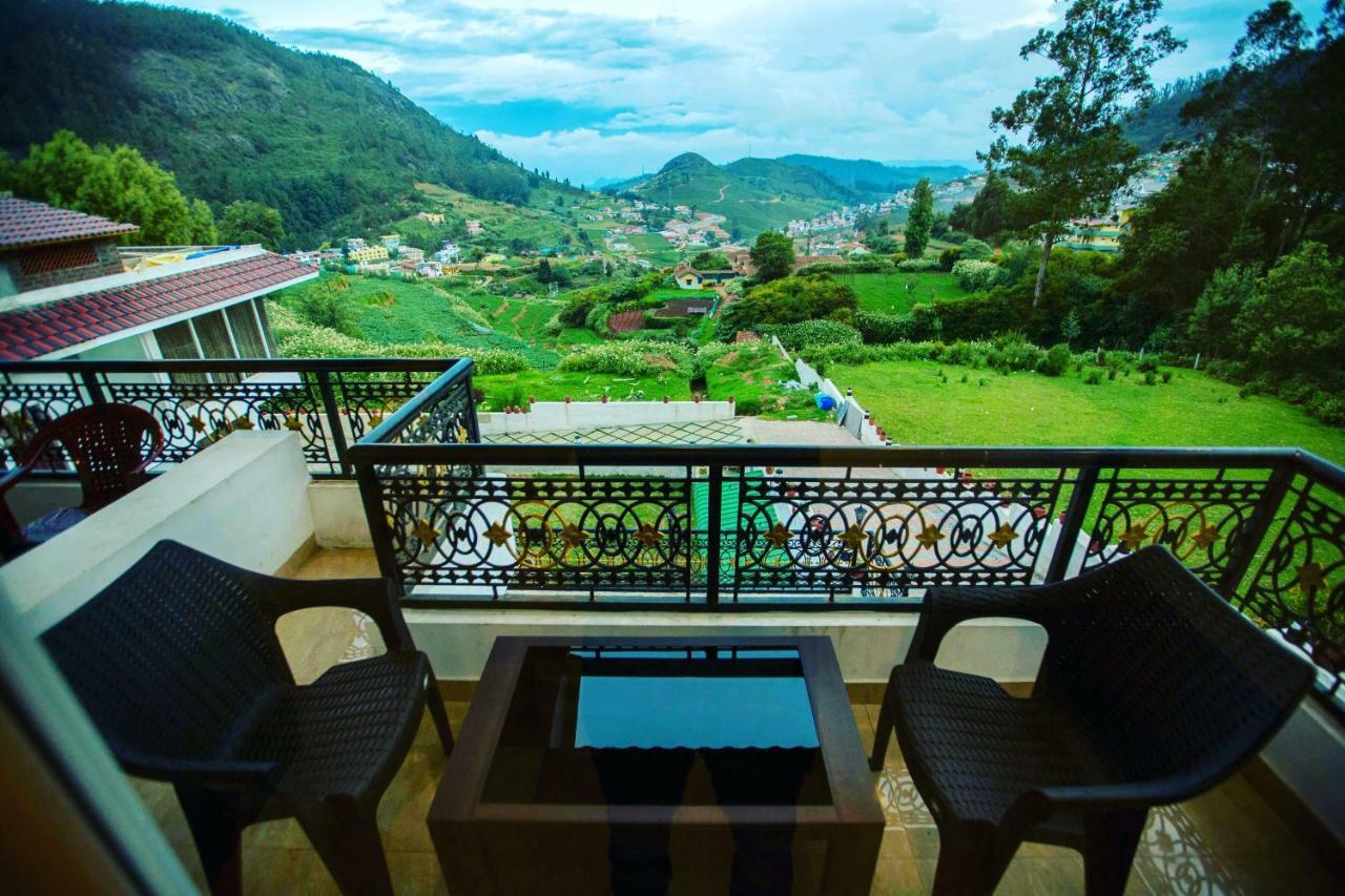 Atrium Grande Hotel Ooty Exterior photo